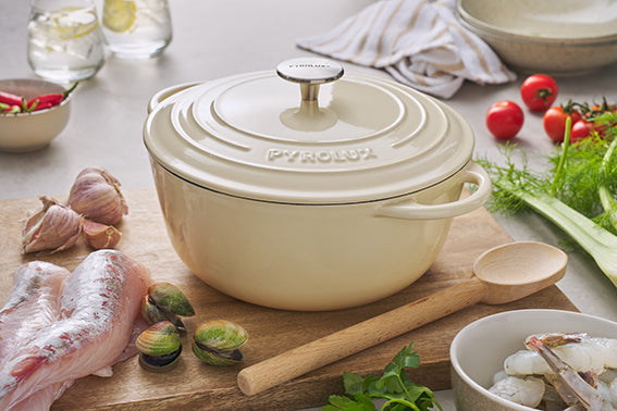 ROUND FRENCH OVEN PYROLUX 24cm 4ltr MERINGUE - Image 2